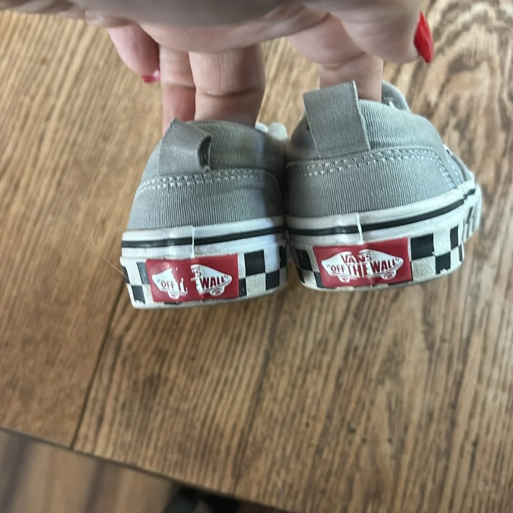 Kids Vans Size 12 - Gray and checkered - Picture 4 of 5